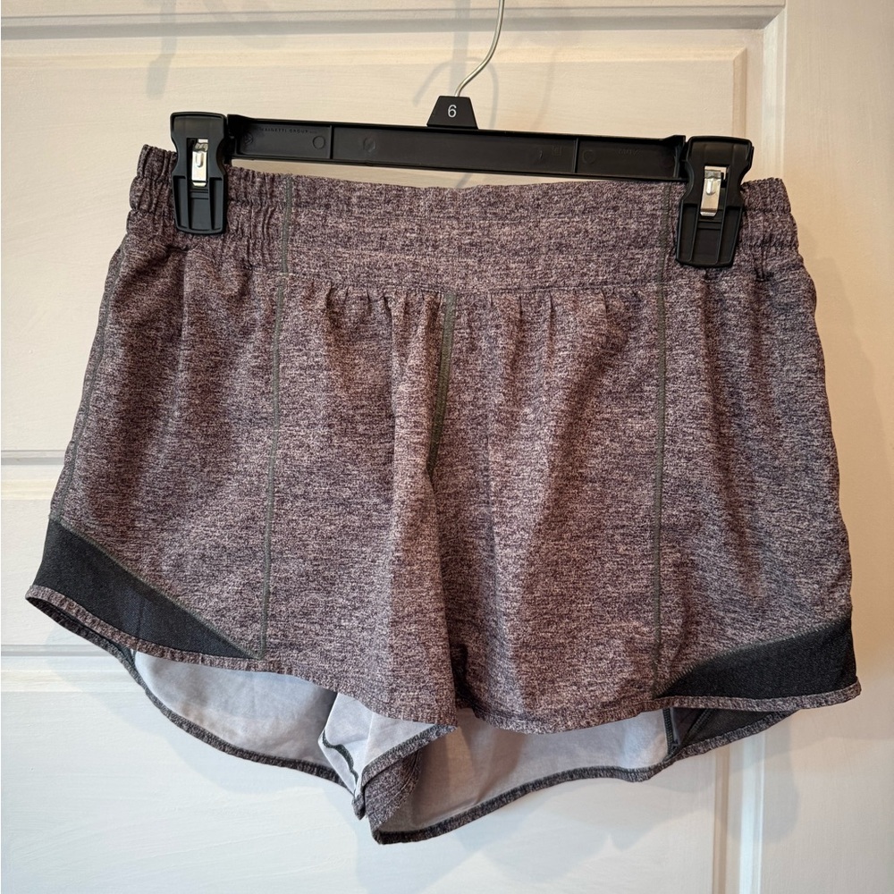 LULULEMON HEATHER GREY HOTTY HOT SHORT 4”